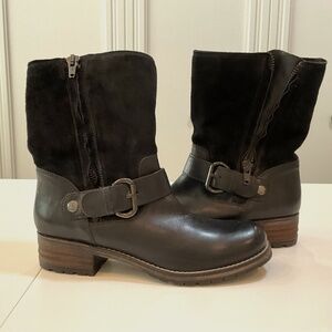 Clarks Women’s Black Leather & Suede Mid-Calf Boots – Size 10M – Like New